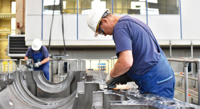 Machen Sie eine Weiterbildung zum/zur Metallfertigungsassistent/-in beim bfw.