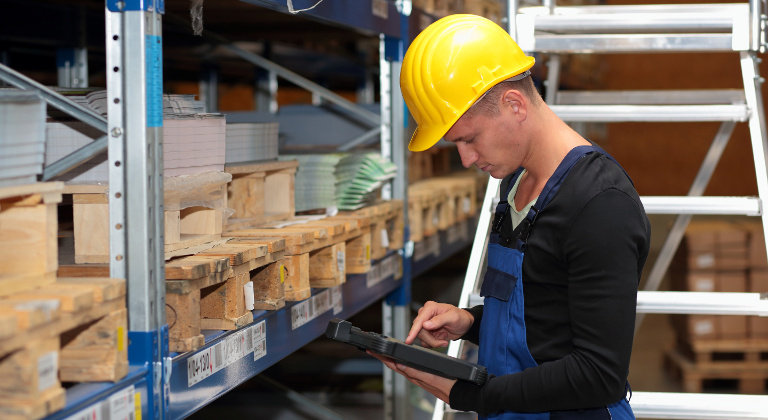 Machen Sie eine Weiterbildung im Bereich Lager und Logistik beim bfw.