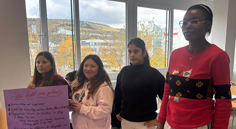 Besuch einer Delegation aus Shanghai an der maxQ. Pflegeschule Heidelberg