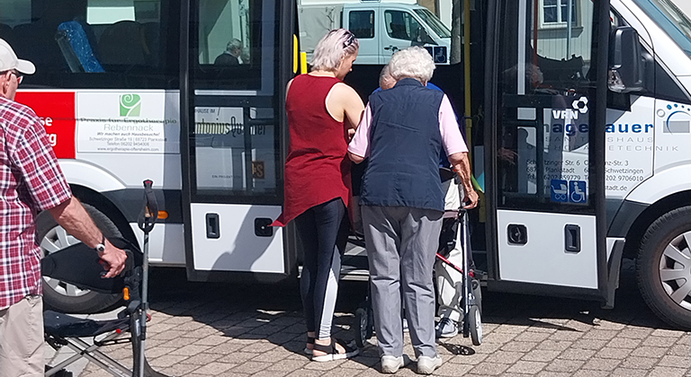 Praktischer Einsatz: Rollatorführerschein